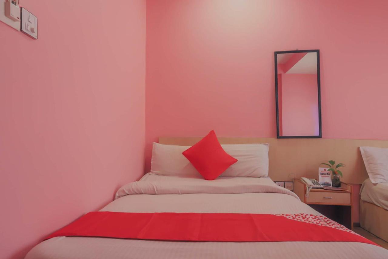 Oyo 789 Hotel Shivam Plaza Катманду Экстерьер фото